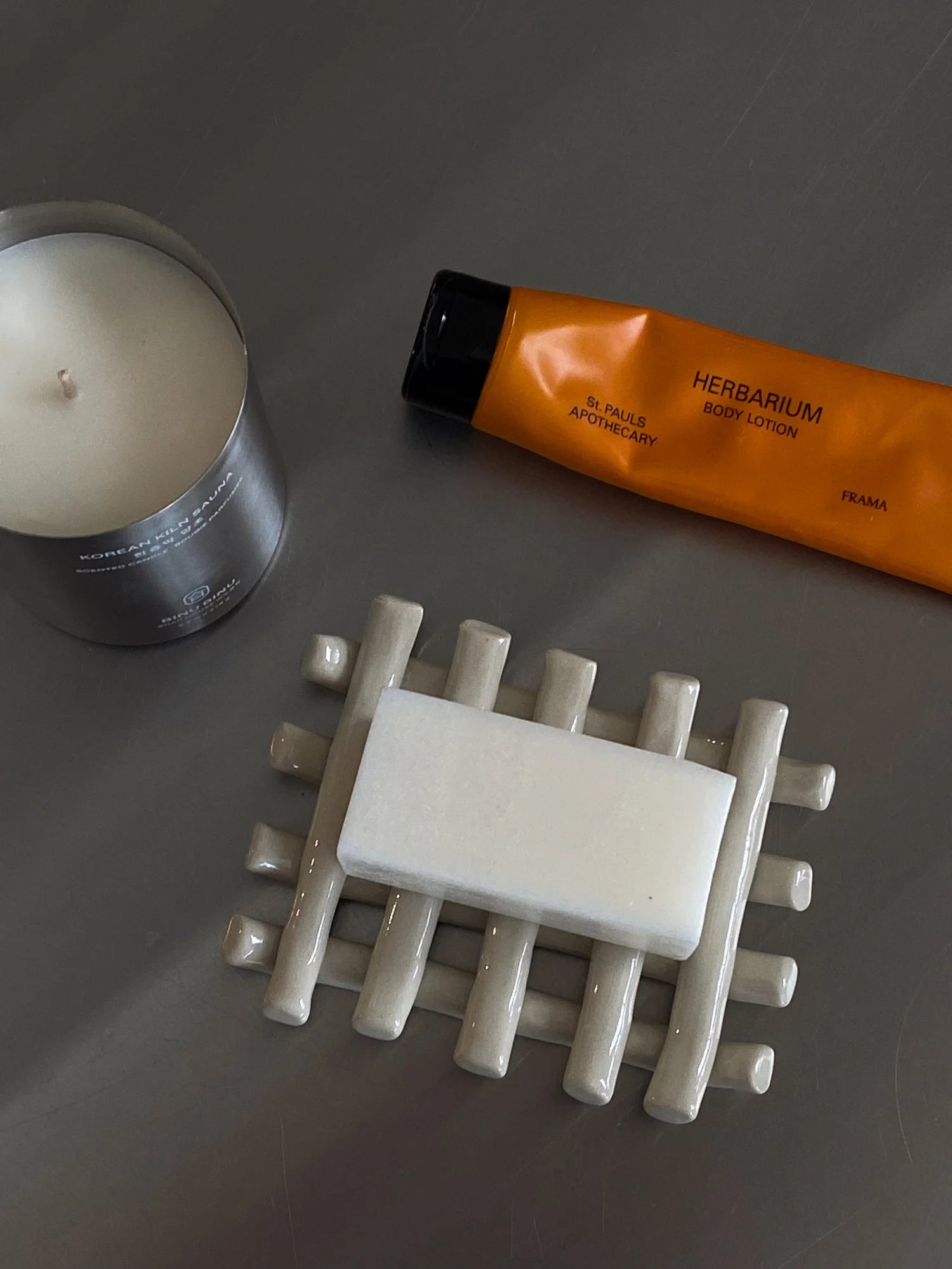 Grid Soap Dish - Cream