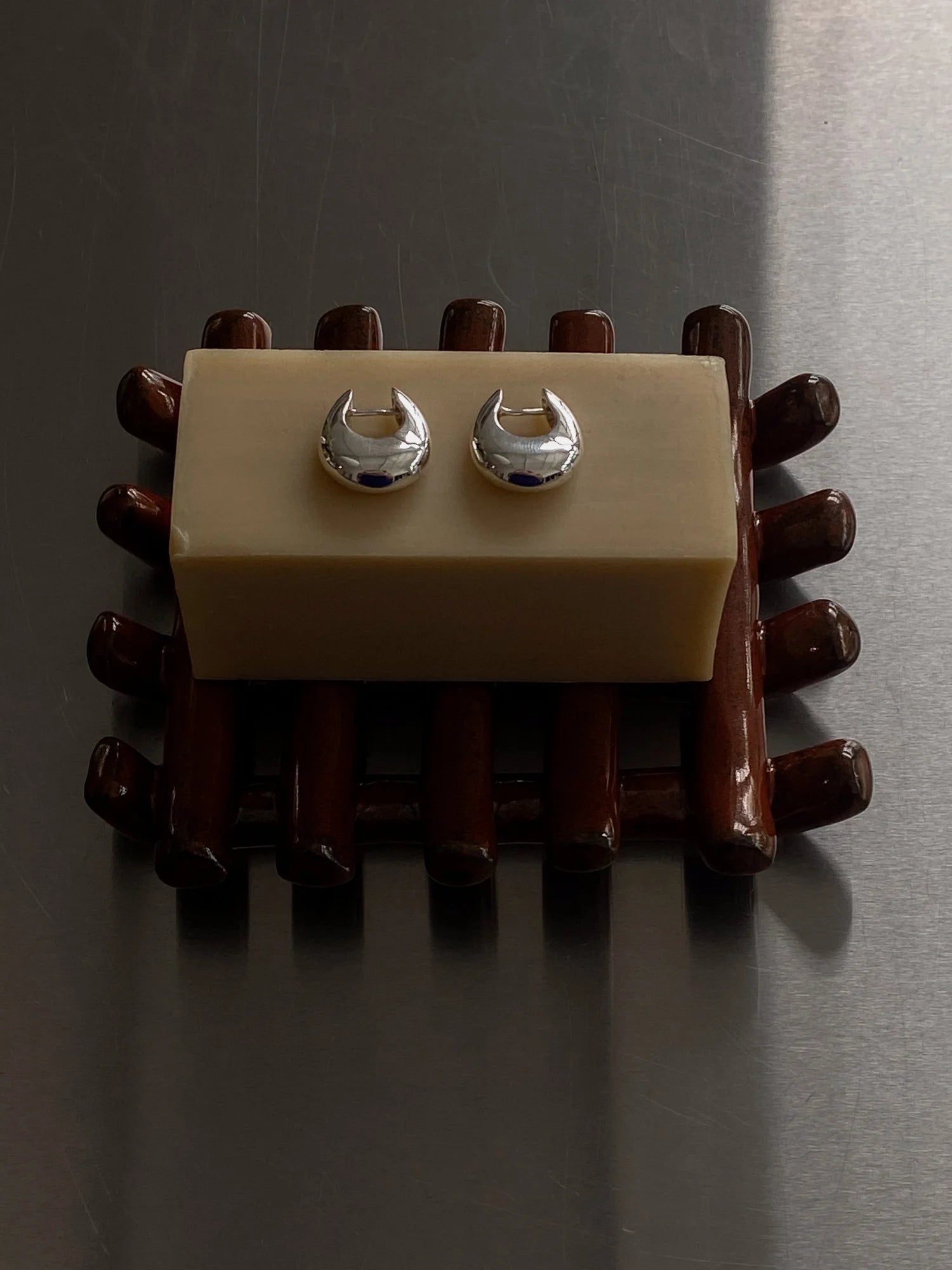 Grid Soap Dish - Red Ash