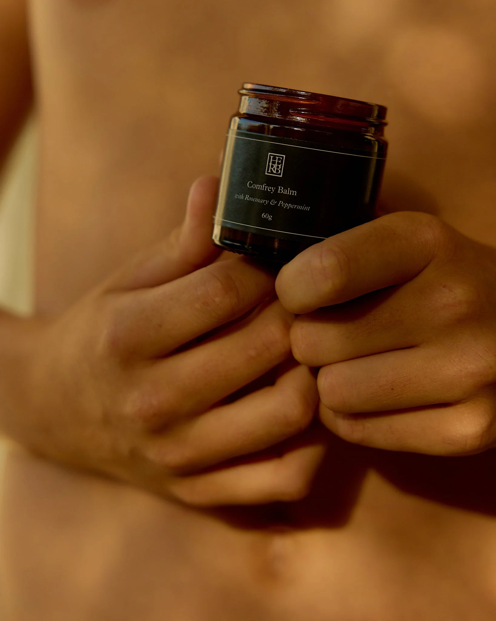 Herbal Balm: Comfrey